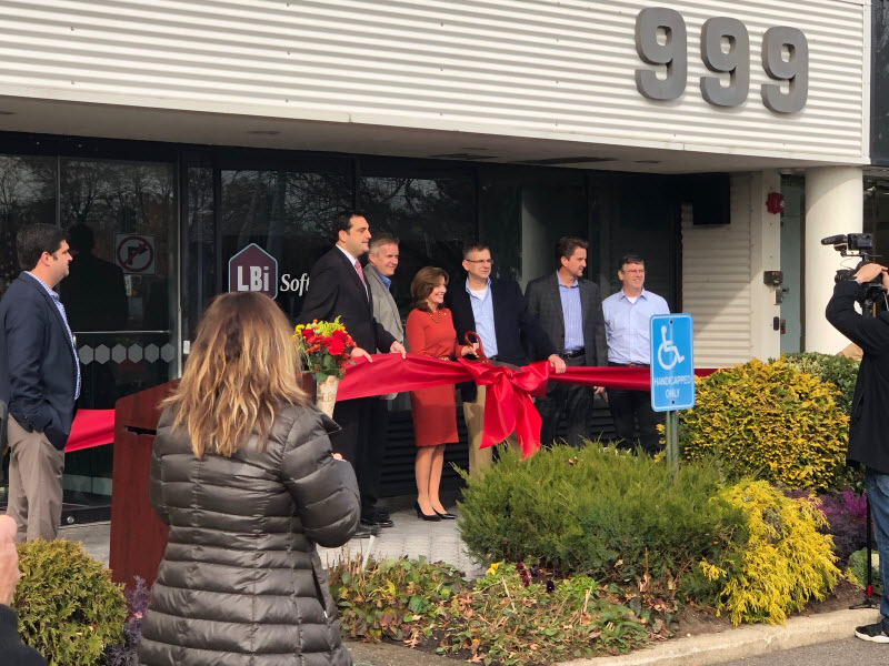 ribbon cutting 6